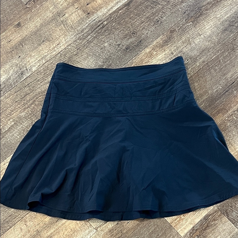Athleta Black skort